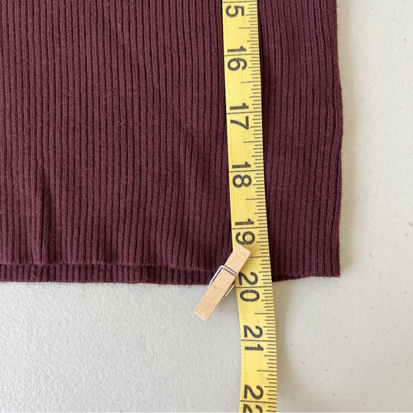 Turtle neck sweater - Picture 11 of 12
